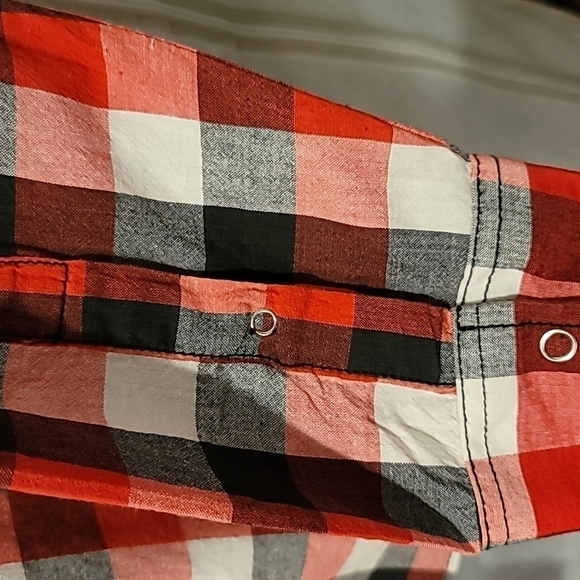 American Rag Shirt - Picture 5 of 6